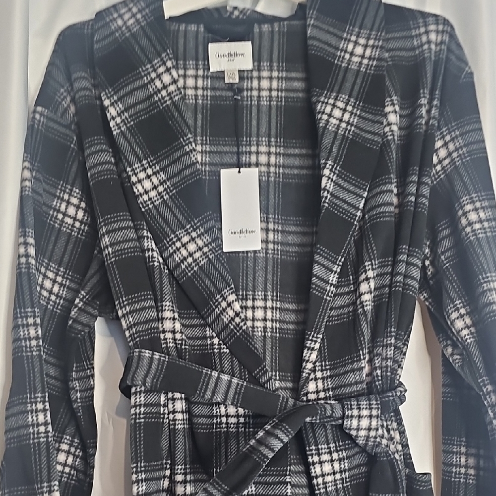 Goodfellow & Co Black and White Plaid Robe - Picture 4 of 7